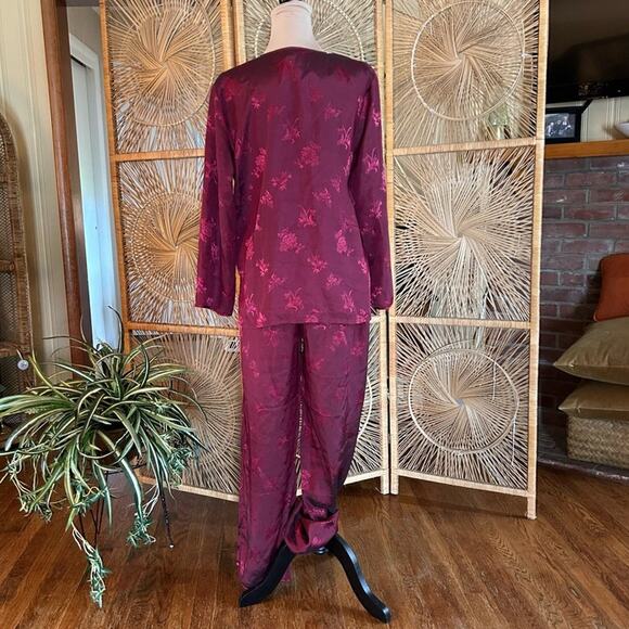 CERIE Maroon Satin Floral Pajama Set Size Medium - Picture 2 of 7